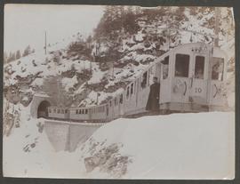 Lieu inconnu: Train Montreux Oberland bernois (MOB)